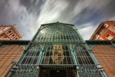 Fachada del mercado de abastos de Palencia